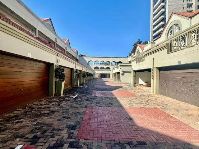 2 Bedroom Townhouse For Sale in Morningside