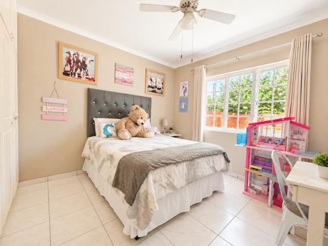 2 Bedroom Townhouse For Sale in Mount Edgecombe Country Club Estate