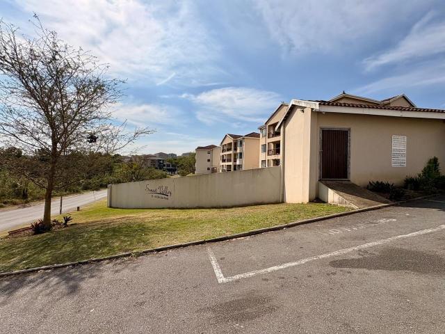 2 Bedroom Townhouse For Sale in Nahoon Valley Park