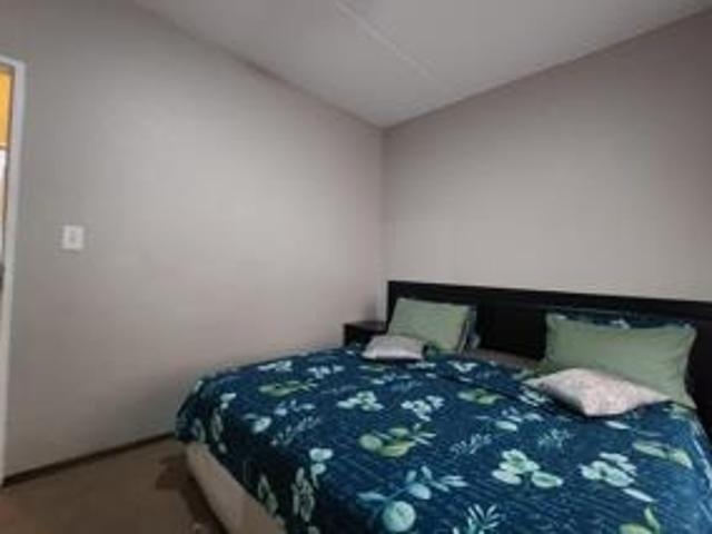 2 Bedroom Townhouse For Sale in New Redruth