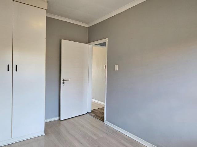 2 Bedroom Townhouse For Sale in New Redruth
