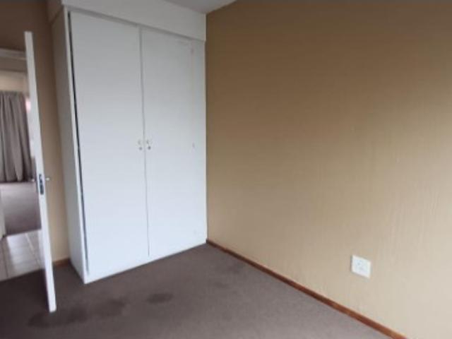 2 Bedroom Townhouse For Sale in New Redruth