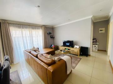 Townhouse for sale in Norkem Park - Garden