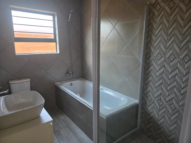 2 Bedroom Townhouse For Sale in Norton