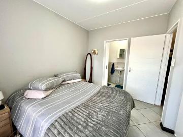2 Bedroom Townhouse For Sale in Norton Park