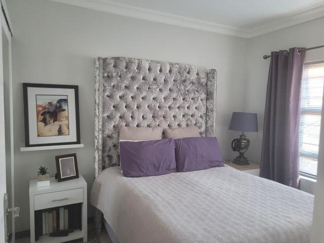 2 Bedroom Townhouse For Sale in Norton Park
