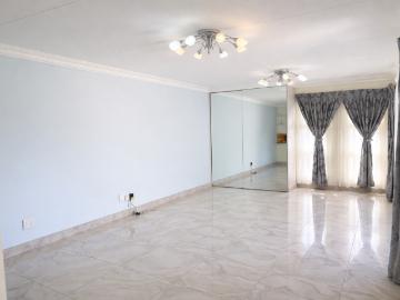 2 Bedroom Townhouse For Sale in Amanzimtoti