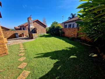 2 Bedroom Townhouse For Sale in Amberfield Glen