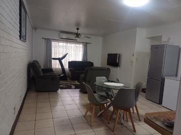 2 Bedroom Townhouse For Sale in Arcon Park