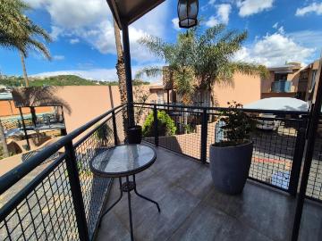 2 Bedroom Townhouse For Sale in Bassonia