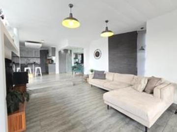2 Bedroom Townhouse For Sale in Bassonia