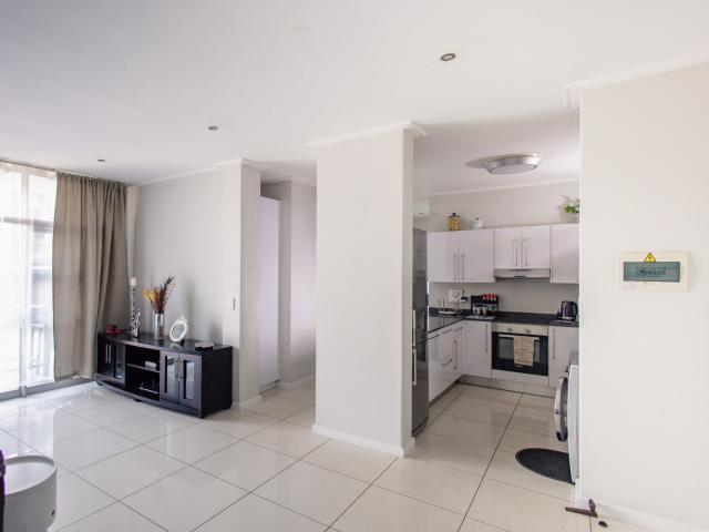 2 Bedroom Townhouse For Sale in Bedfordview