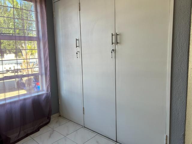 2 Bedroom Townhouse For Sale in Bedford Gardens