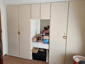 2 Bedroom Townhouse For Sale in Bela