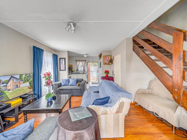 2 Bedroom Townhouse For Sale in Bellairs Park