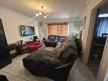 2 Bedroom Townhouse For Sale in Birch Acres