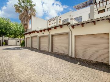 2 Bedroom Townhouse For Sale in Blackheath