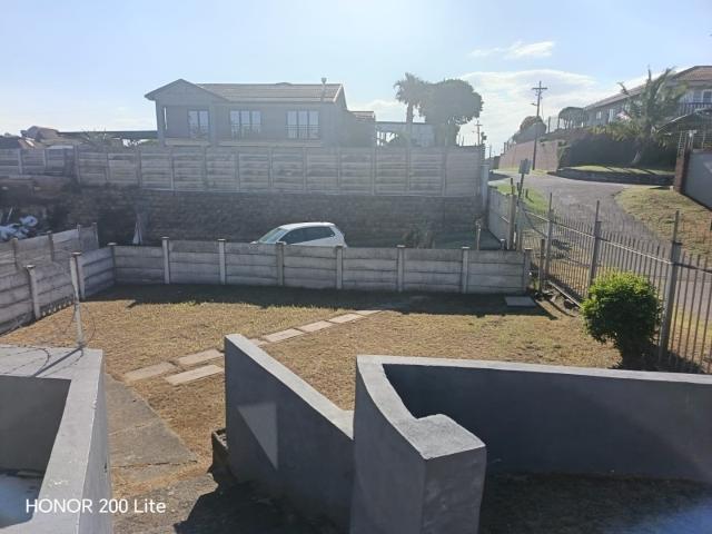 2 Bedroom Townhouse For Sale in Bluff