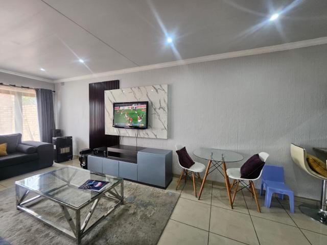 2 Bedroom Townhouse For Sale in Boksburg East