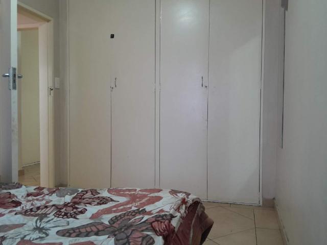 2 Bedroom Townhouse For Sale in Brackendowns