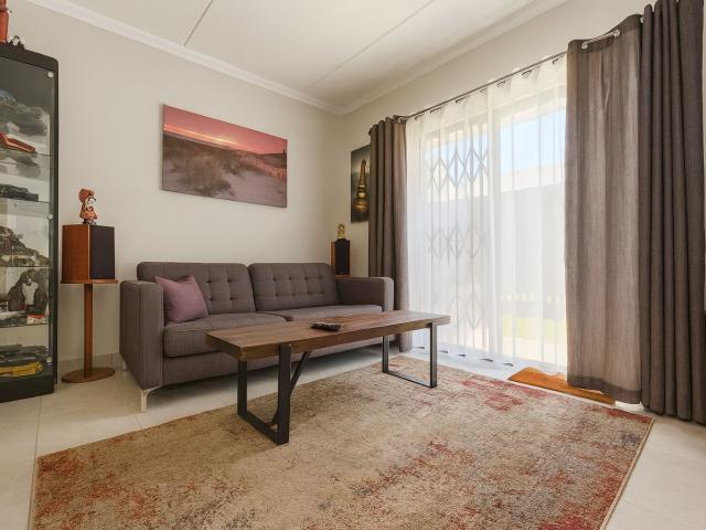 2 Bedroom Townhouse For Sale in Brentwood Park