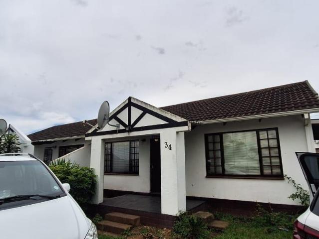2 Bedroom Townhouse For Sale in Cleland