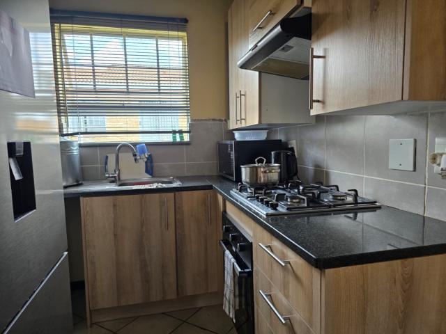 2 Bedroom Townhouse For Sale in Cosmo City
