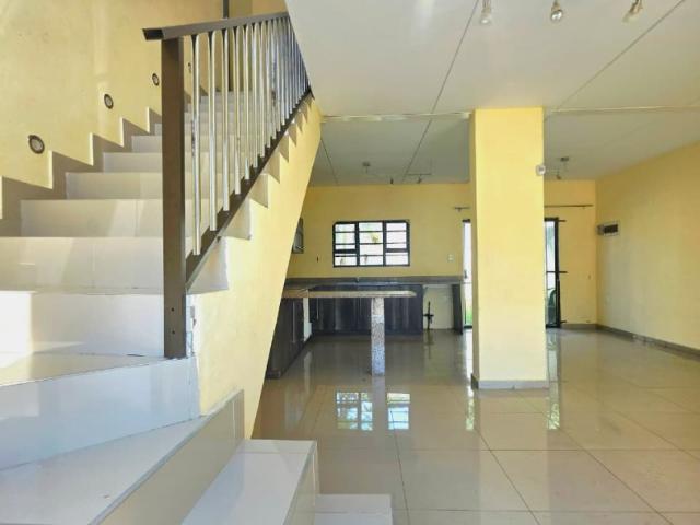 2 Bedroom Townhouse For Sale in Cordoba Gardens