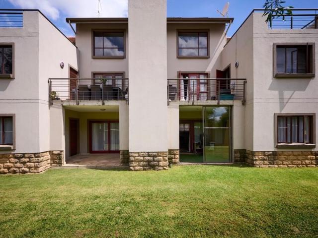 2 Bedroom Townhouse For Sale in Crowthorne AH