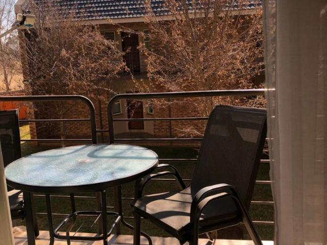 2 Bedroom Townhouse For Sale in Dassie Rand