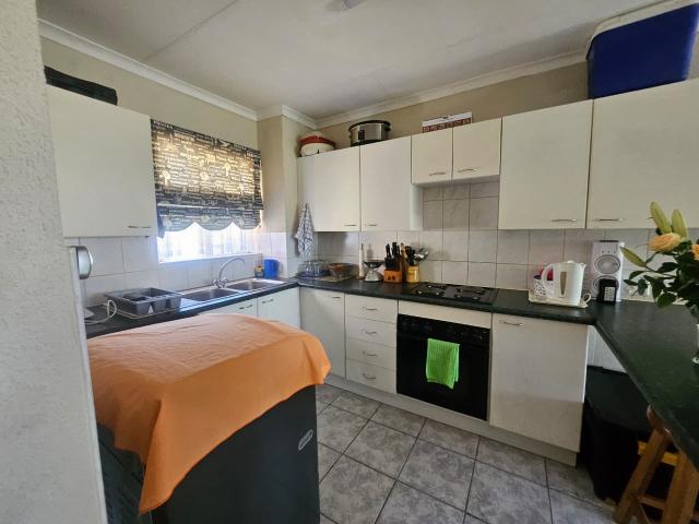 2 Bedroom Townhouse For Sale in Elandspark