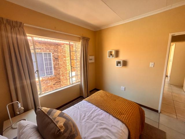 2 Bedroom Townhouse For Sale in Elandspark