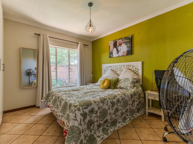 2 Bedroom Townhouse For Sale in Elarduspark