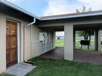 2 Bedroom Townhouse For Sale in Elspark