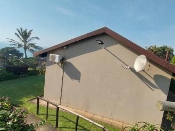2 Bedroom Townhouse For Sale in Elysium