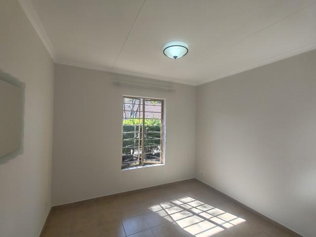 2 Bedroom Townhouse For Sale in Equestria