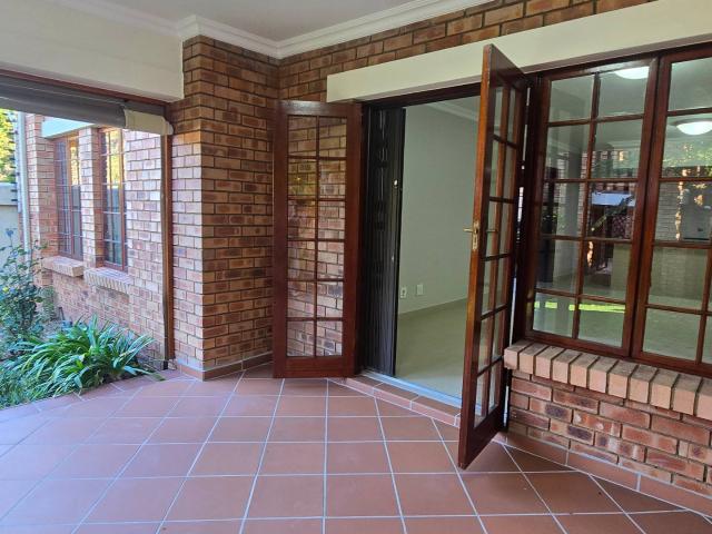 2 Bedroom Townhouse For Sale in Equestria