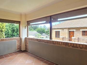 2 Bedroom Townhouse For Sale in Equestria