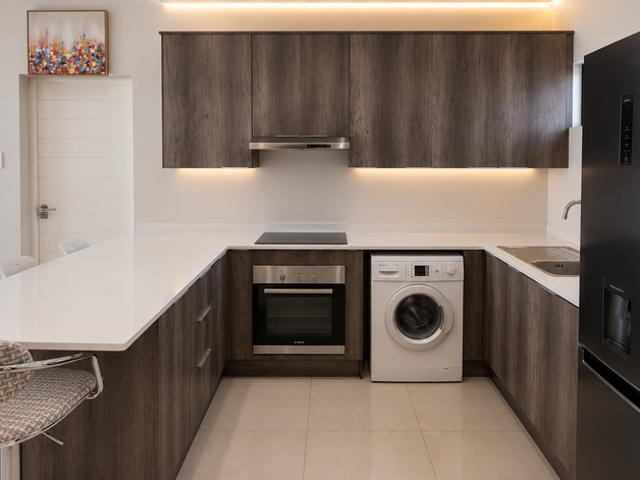 2 Bedroom Townhouse For Sale in Equestria