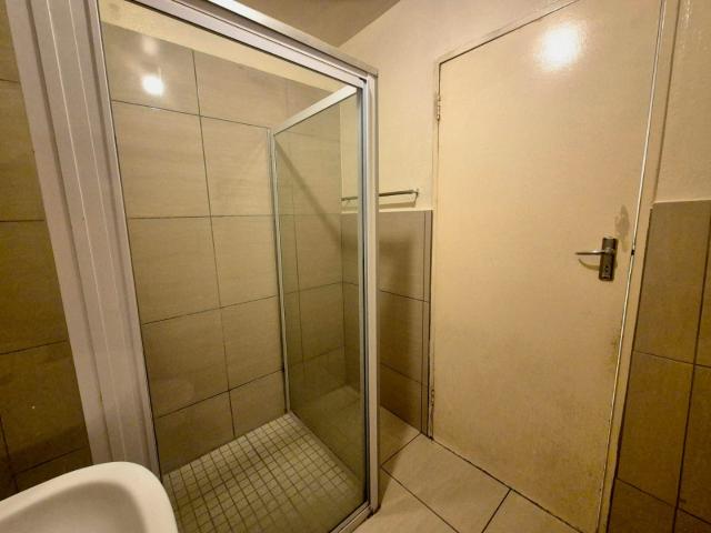 2 Bedroom Townhouse For Sale in Essenwood