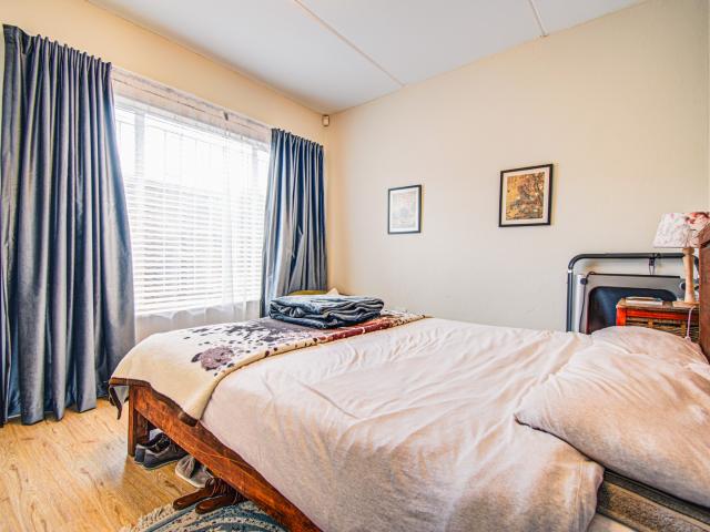 2 Bedroom Townhouse For Sale in Glen Marais