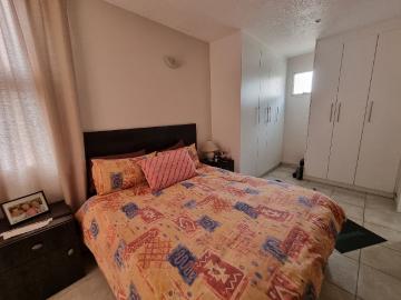 2 Bedroom Townhouse For Sale in Glenanda