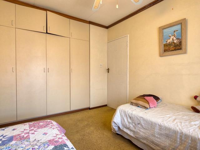 2 Bedroom Townhouse For Sale in Gonubie