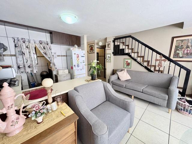 2 Bedroom Townhouse For Sale in Greenhills