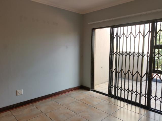 2 Bedroom Townhouse For Sale in Heidelberg Central