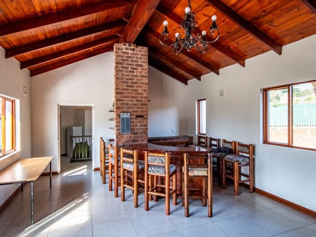 2 Bedroom Townhouse For Sale in Hillcrest Central
