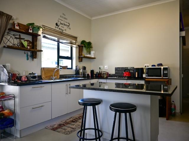 2 Bedroom Townhouse For Sale in Hoedspruit