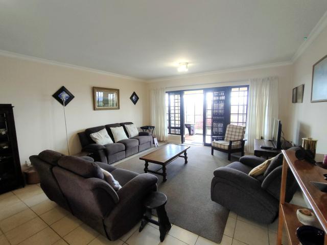 2 Bedroom Townhouse For Sale in Howick North
