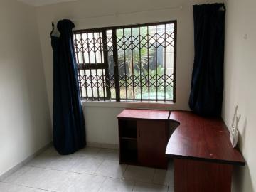 2 Bedroom Townhouse For Sale in Illovo Beach