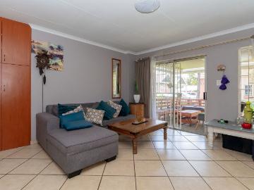 Townhouse for sale in Illiondale - Garden
